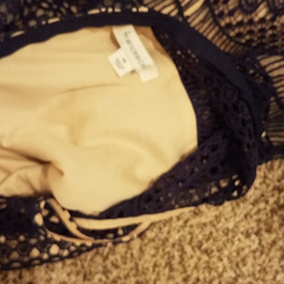 Francesca navy and tan dress - Picture 4 of 4